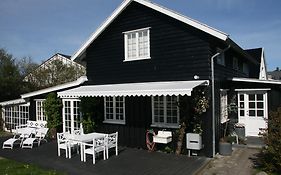 Villa Humlebæk